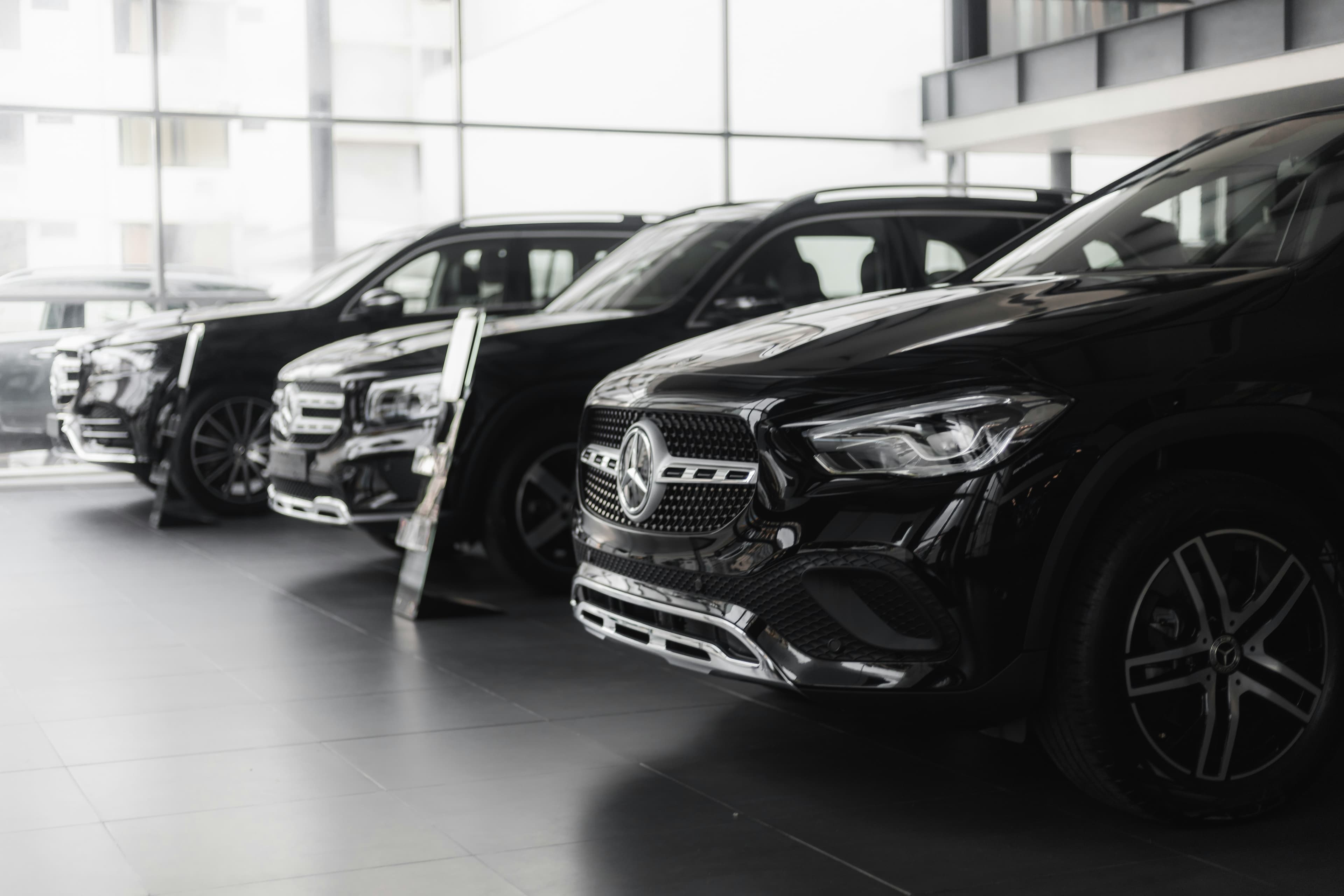 Große Fahrzeugauswahl - Vielfältige Auswahl an geprüften Qualitätsfahrzeugen verschiedener Marken